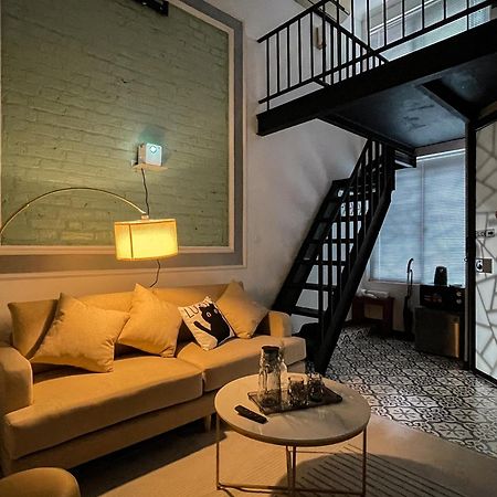 Zeus Living - Old Quater Homestay Hanoi Eksteriør billede