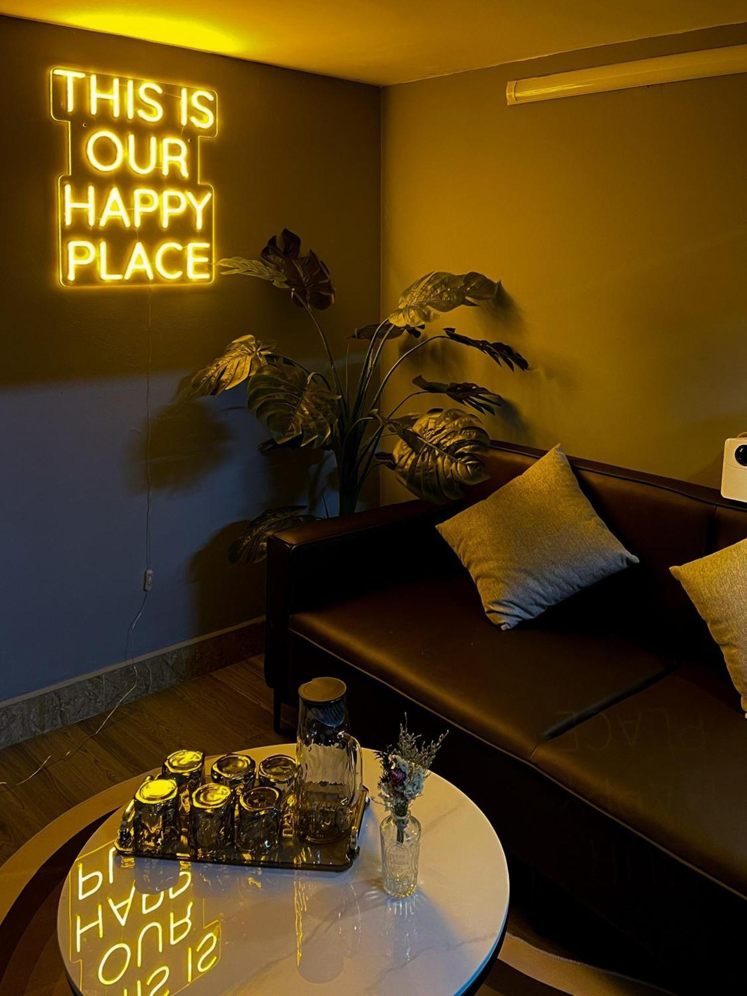Zeus Living - Old Quater Homestay Hanoi Eksteriør billede