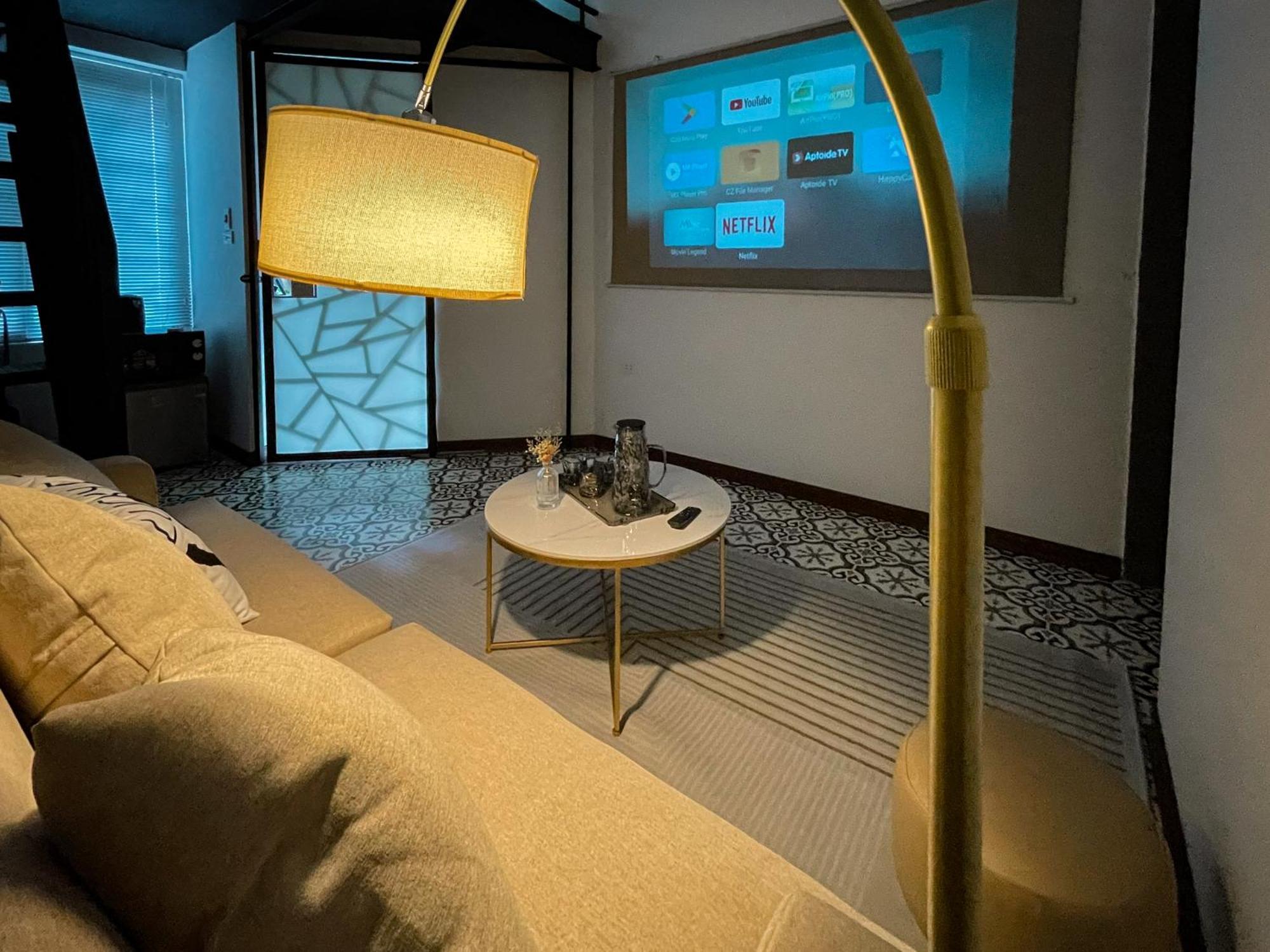 Zeus Living - Old Quater Homestay Hanoi Eksteriør billede