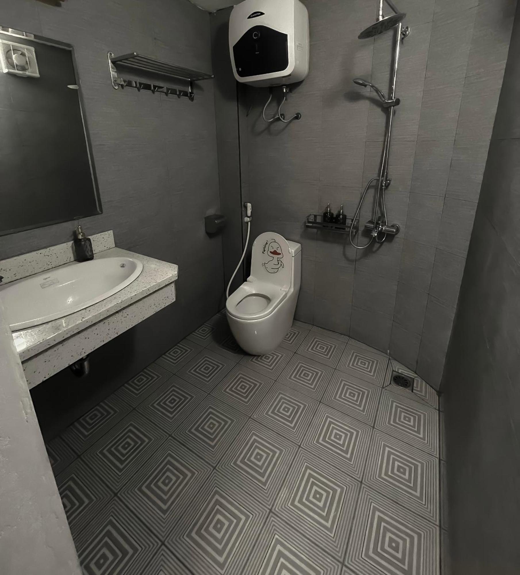 Zeus Living - Old Quater Homestay Hanoi Eksteriør billede
