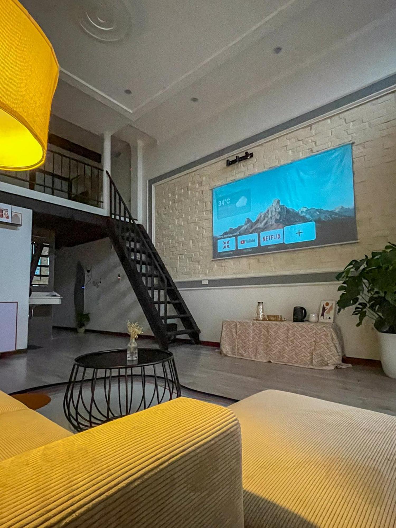 Zeus Living - Old Quater Homestay Hanoi Eksteriør billede