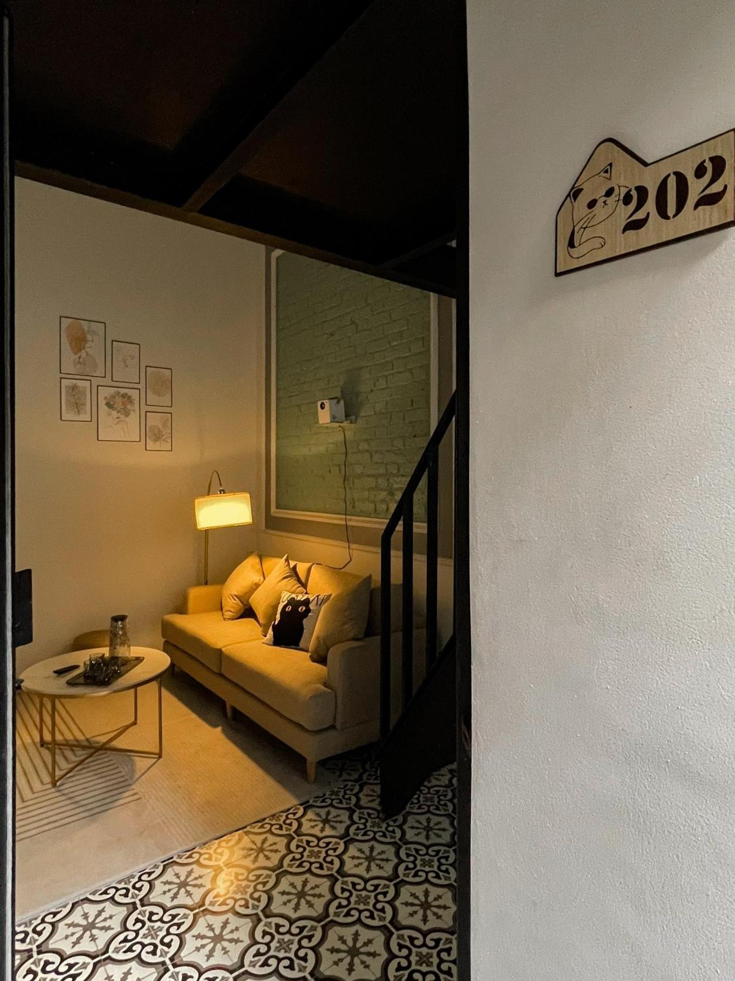 Zeus Living - Old Quater Homestay Hanoi Eksteriør billede